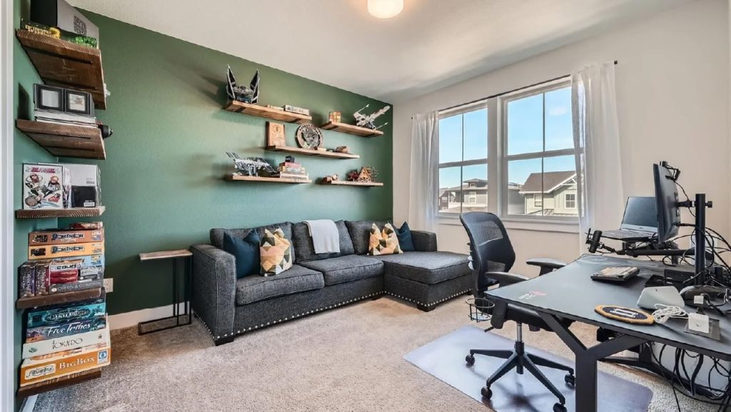 Chic 3-Bedroom FarmStyle Thornton Home with Covered Deck and High-End Kitchen Finishes (With Floor Plan)