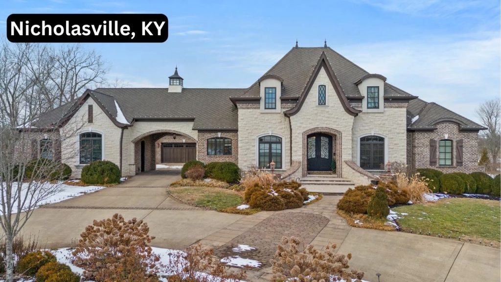 Craftsman-style luxury home with brick and stone exterior in Nicholasville, KY.