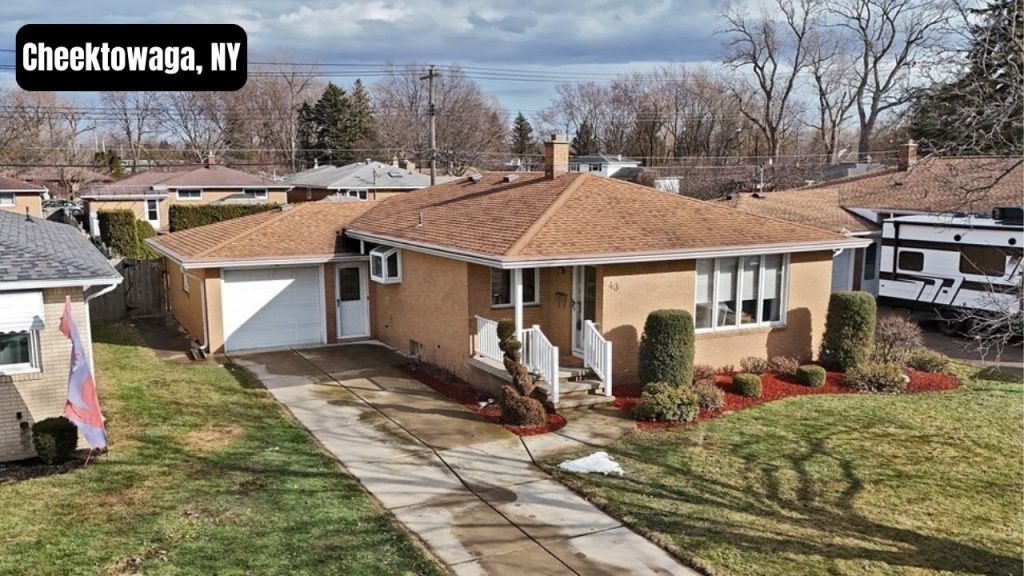 43 Jane Dr, Cheektowaga, NY 14227