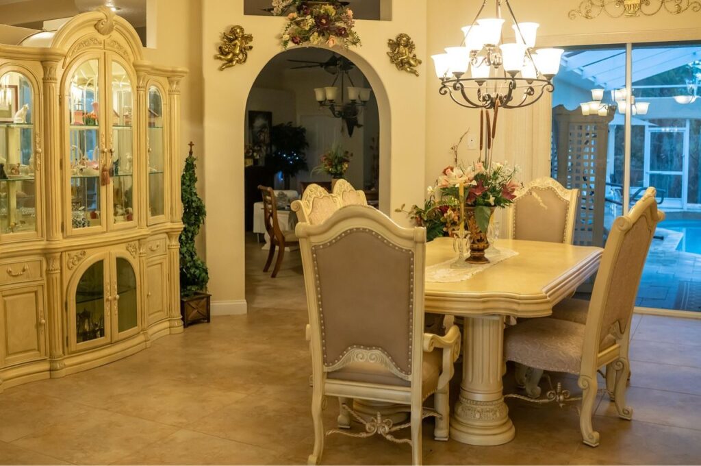 Formal Living Rooms and Dining Rooms