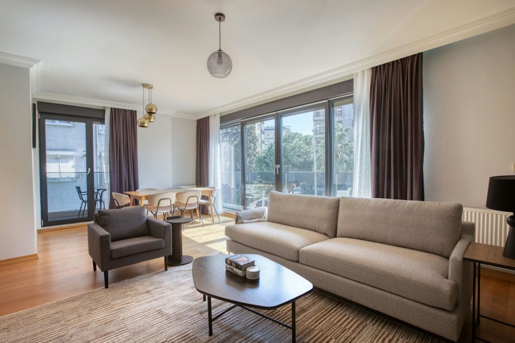 Indoor-Outdoor Connection