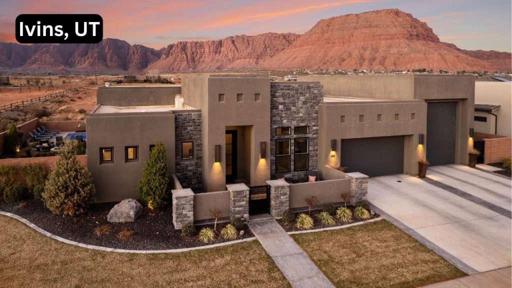 Step Inside 2 Stunning Desert Adobe Homes in Utah That Blend Modern and Southwestern Charm
