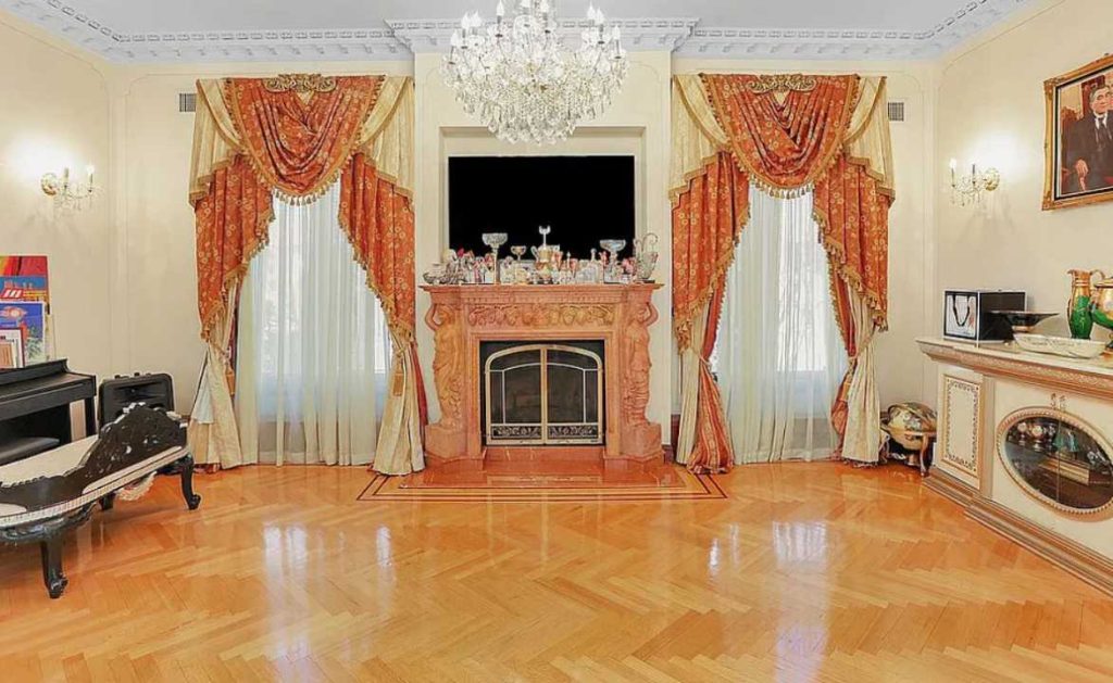 family room