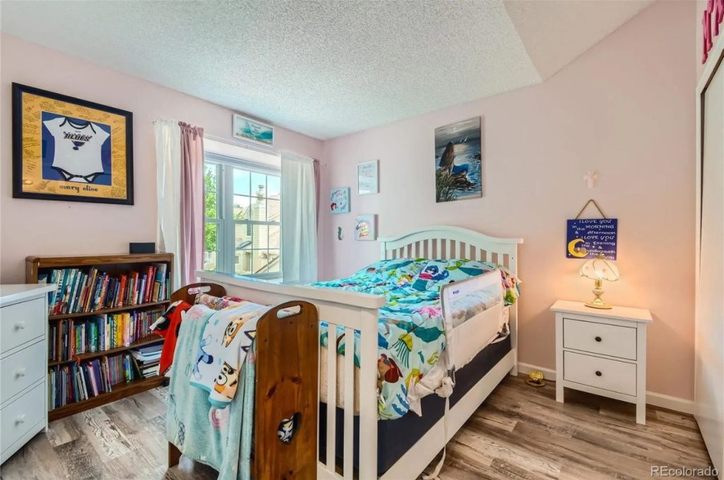 Cozy Pink Bedroom with Nautical Charm