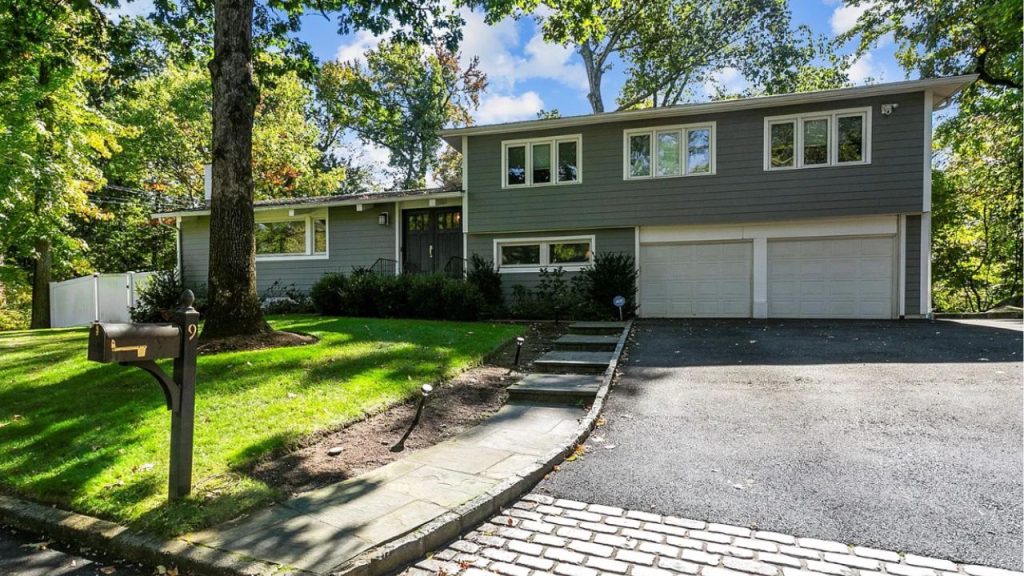 Modern Elegance with Natural Charm