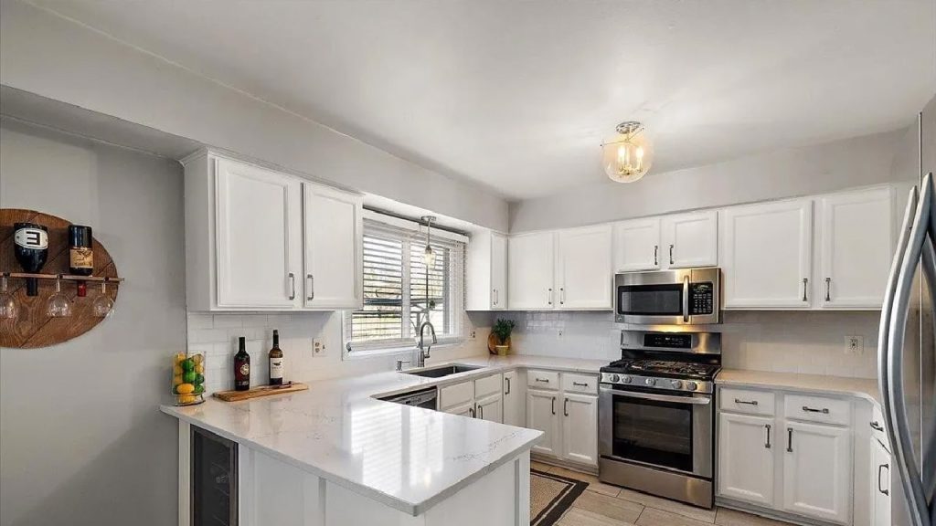 Spacious 3-Bedroom Colonial from 1987 with Quartz Kitchen and Finished Basement in Washington, MI (Floor Plan Inside)