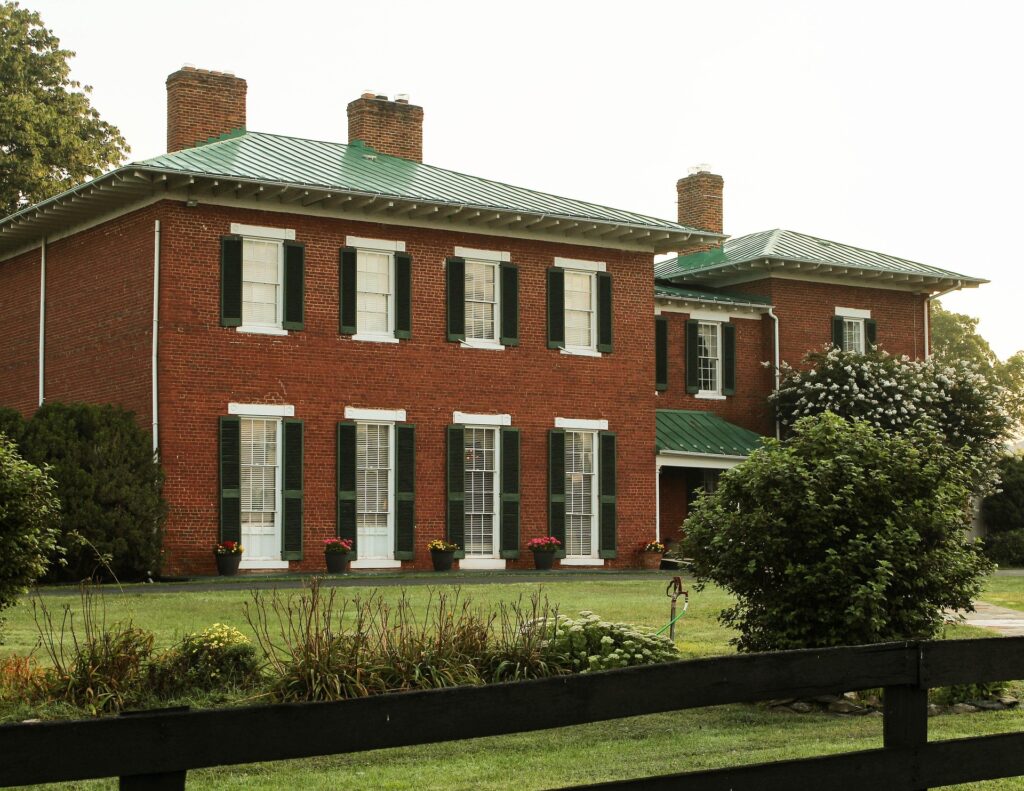 brick facade georgian house