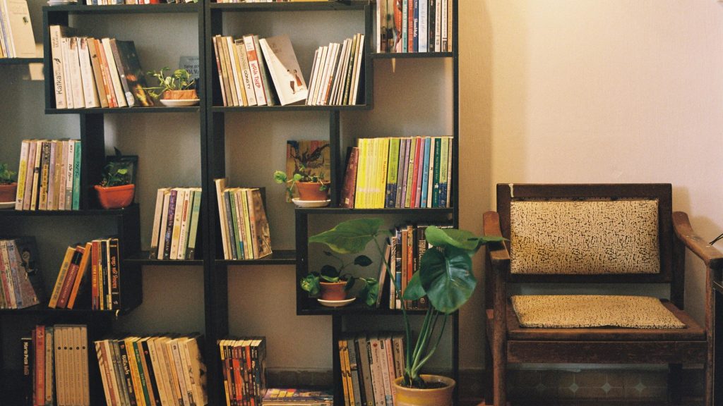 Open Shelves