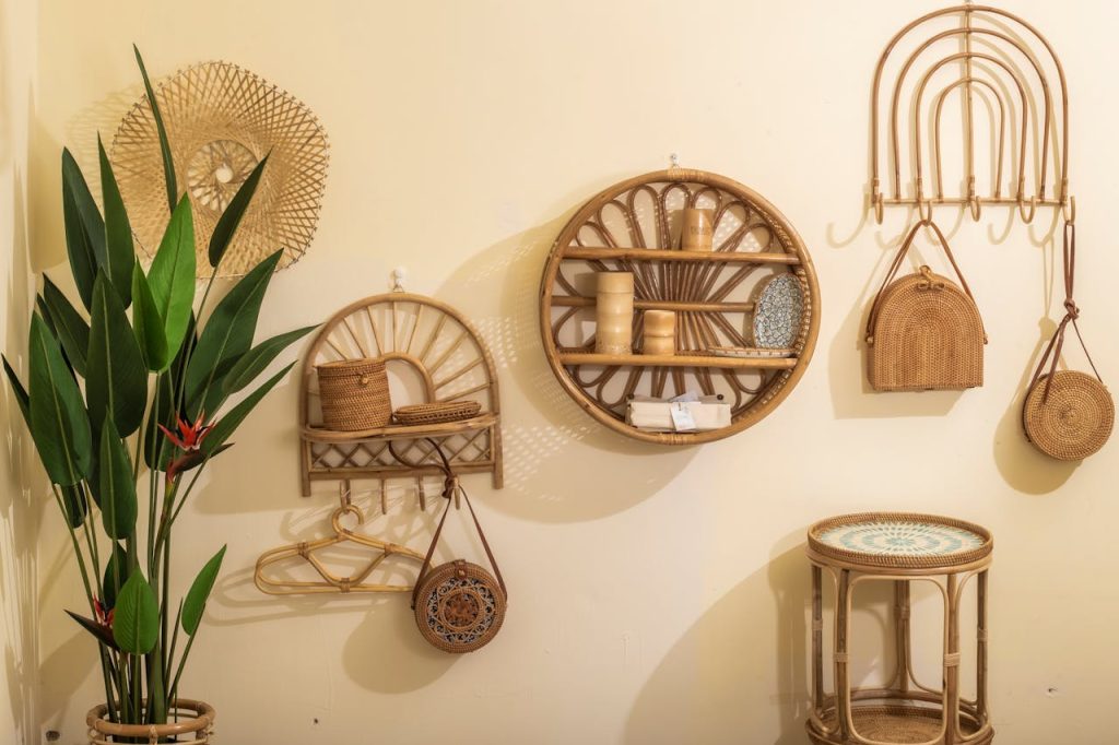 wall mounted decor