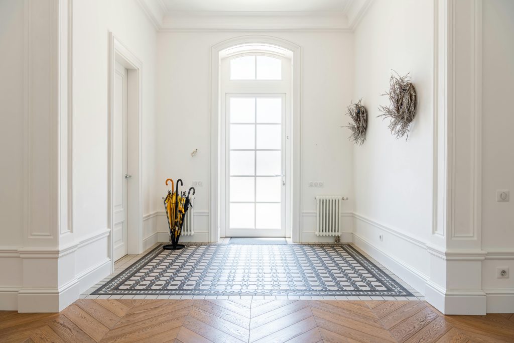 A classical foyer.