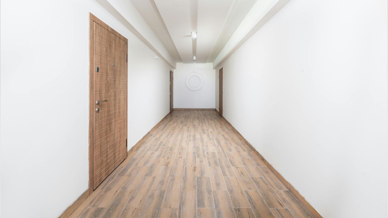 8 Ways to Make Dark Hallways Welcoming (Without Changing the Color)