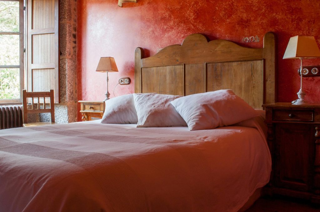  Country Bedroom Retreat