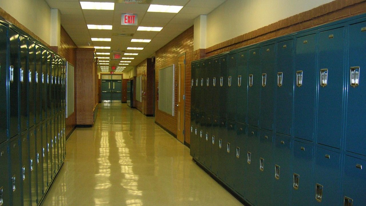 8 Ways to Make Dark Hallways Welcoming (Without Changing the Color)