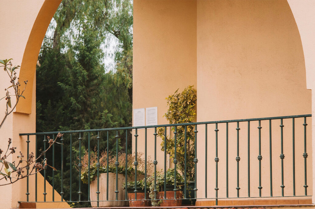 wrought iron railing