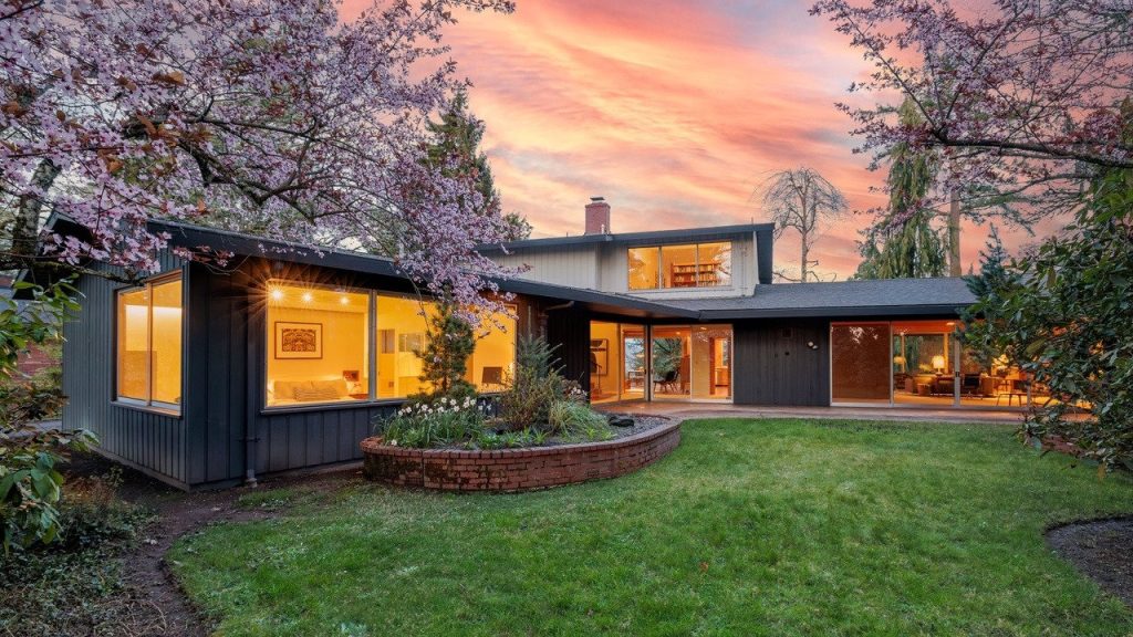 Explore This 4,134 Sq-Ft 4-Bedroom Mid-Century Modern with Original Chinquapin Cabinetry and Commercial Hood in Eugene, OR (Floor Plan Inside)