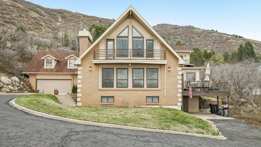 Discover a Mountain Retreat Contemporary A-Frame with Open Floor Plan and Easy Access to Amenities (Floor Plan Inside) 