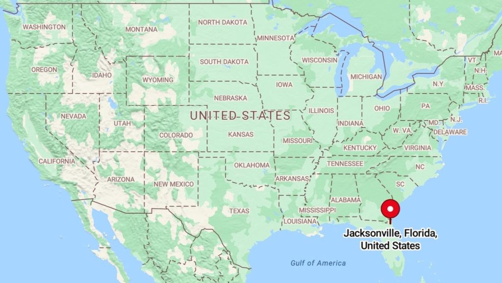 Tour This 1998 Collier Home With Renovated Baths and A 3-Car Garage in Jacksonville, FL. (With Floor Plan)