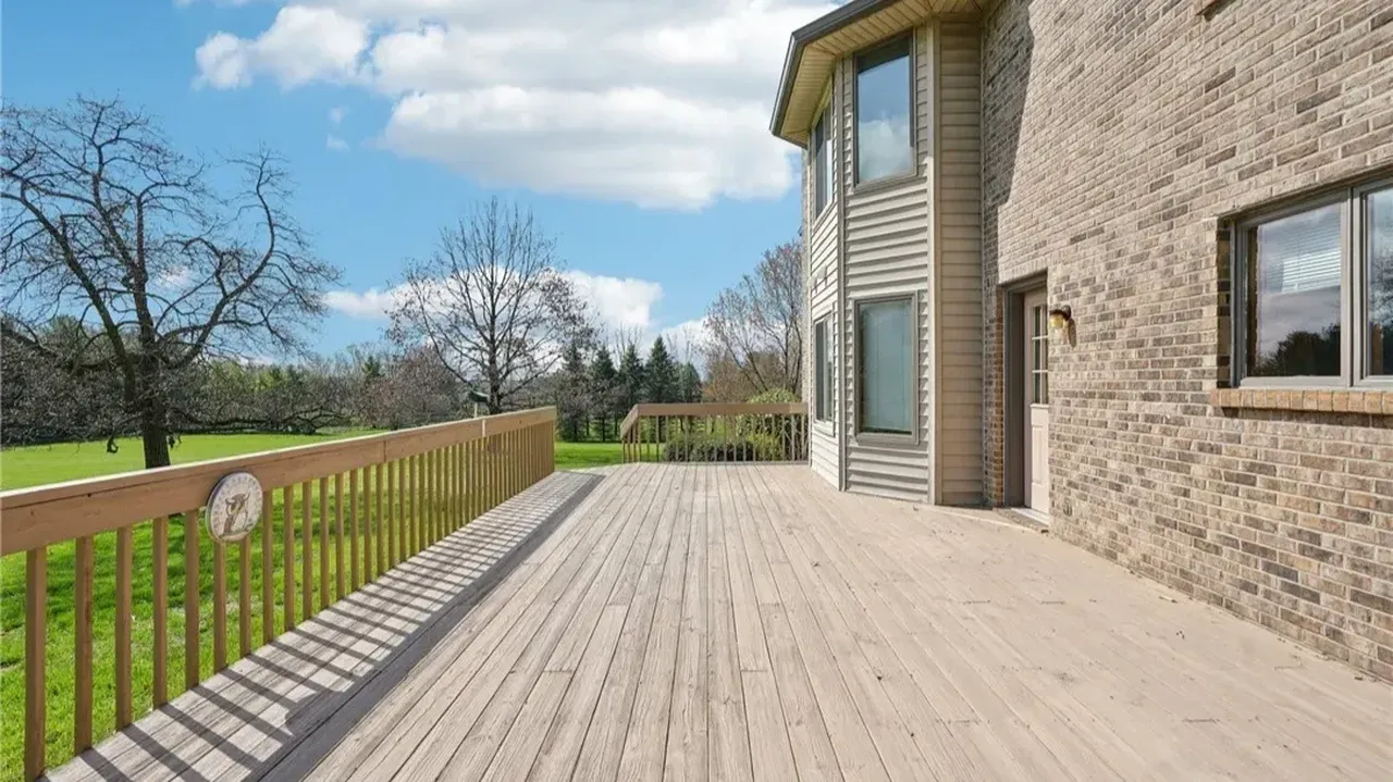 Inside This 4-Bedroom Traditional Two-Story Home with Large Kitchen and Center Island in Bellbrook (Floor Plan Inside)