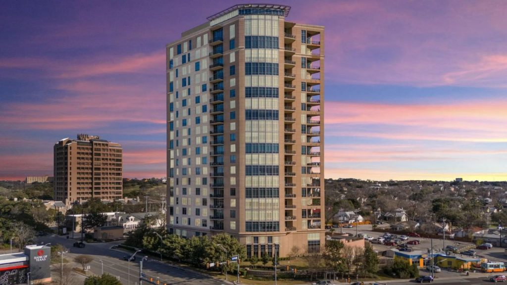 Modern Skyline Sophistication