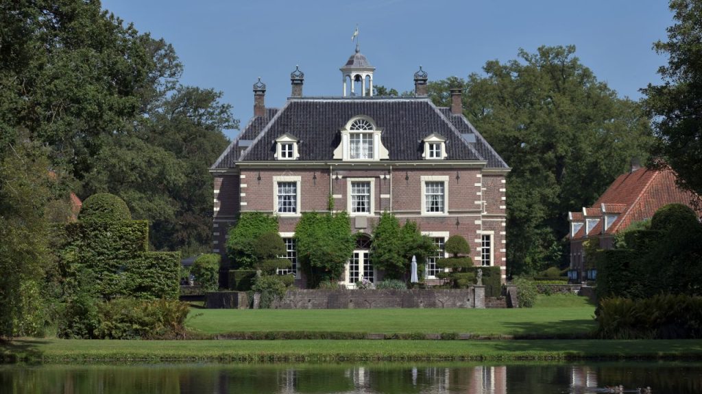 Home with Timeless Architecture and Craftsmanship