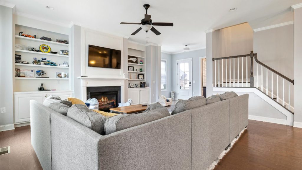 Neutral Paint and Strategic Color