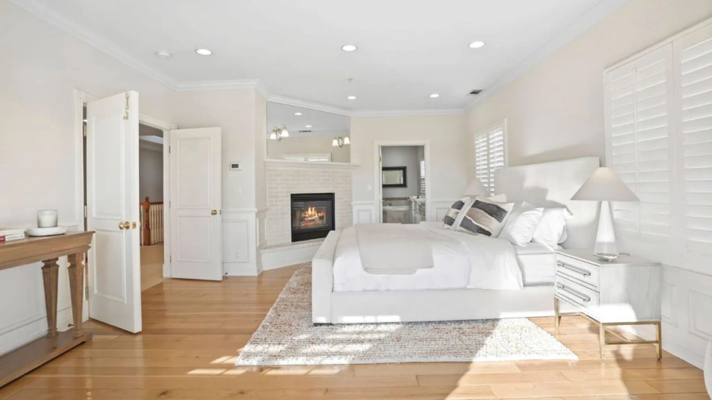 Elegant Bedroom With A Fireplace