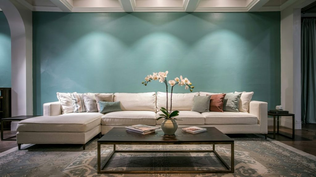 Retro Paint Color That Works Beautifully in a Modern Home