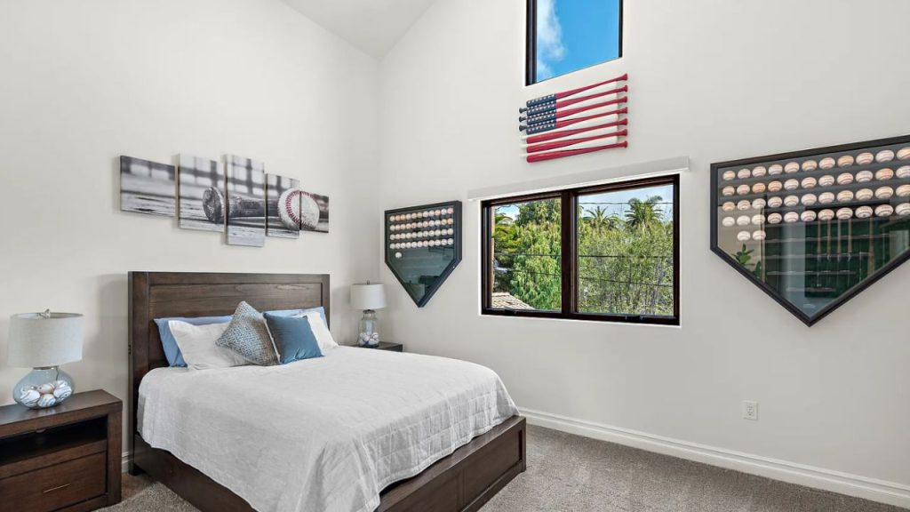 Guest Bedroom with Sports-Inspired Décor