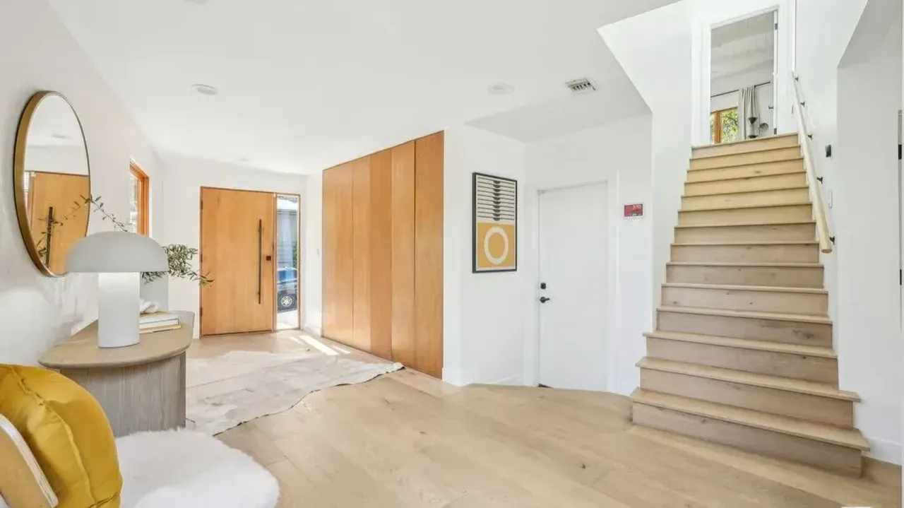 Tour This Hollywood Hills Mid-Century Gem With Pool, Hot Tub & Zen Vibes (Floor Plan Included)