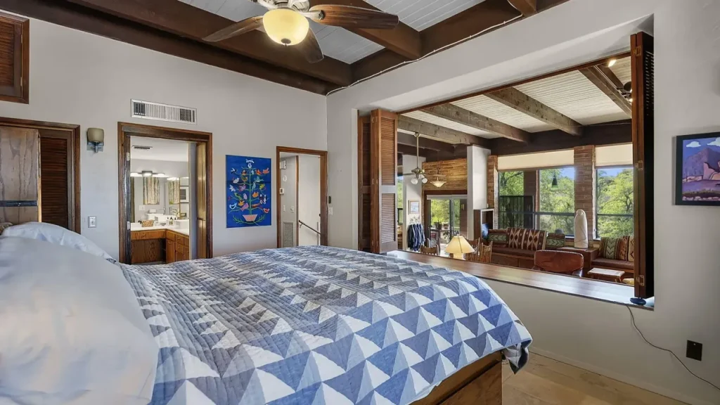 Southwestern-Style 2-Bedroom Adobe Home in Sonoita With Soaring Ceilings and Mountain Views (Floor Plan Inside)