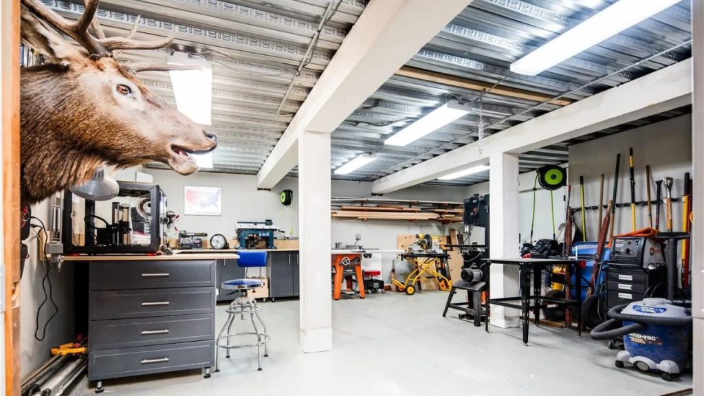 Dream Garage Workshop with Storage