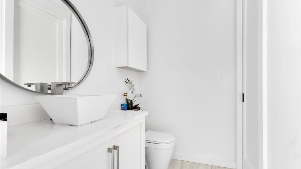 Minimalist Powder Room Elegance