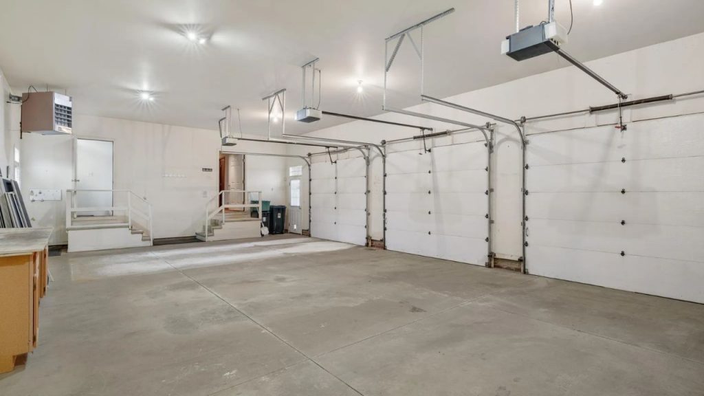 Spacious Three-Car Garage