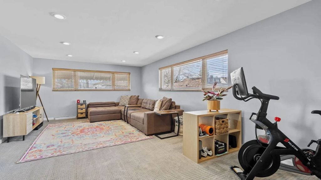 Multi-Purpose Recreation Room