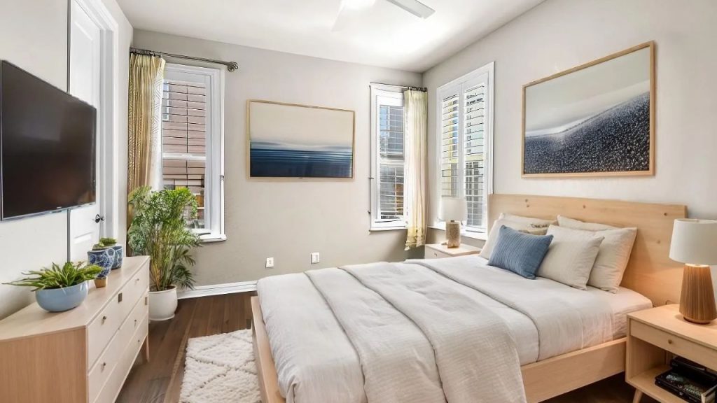 Serene Bedroom with Natural Light