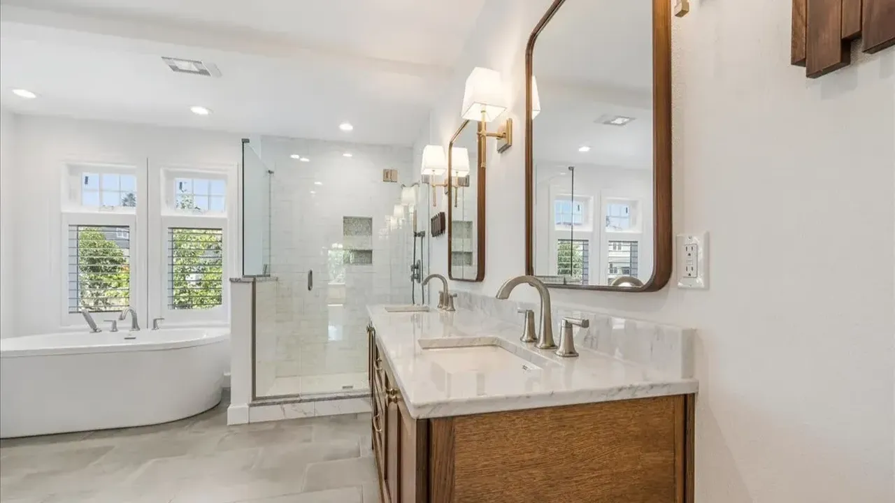 Elegantly Updated 1930 Tudor with Stunning Kitchen and Outdoor Fire Pit in Oregon City