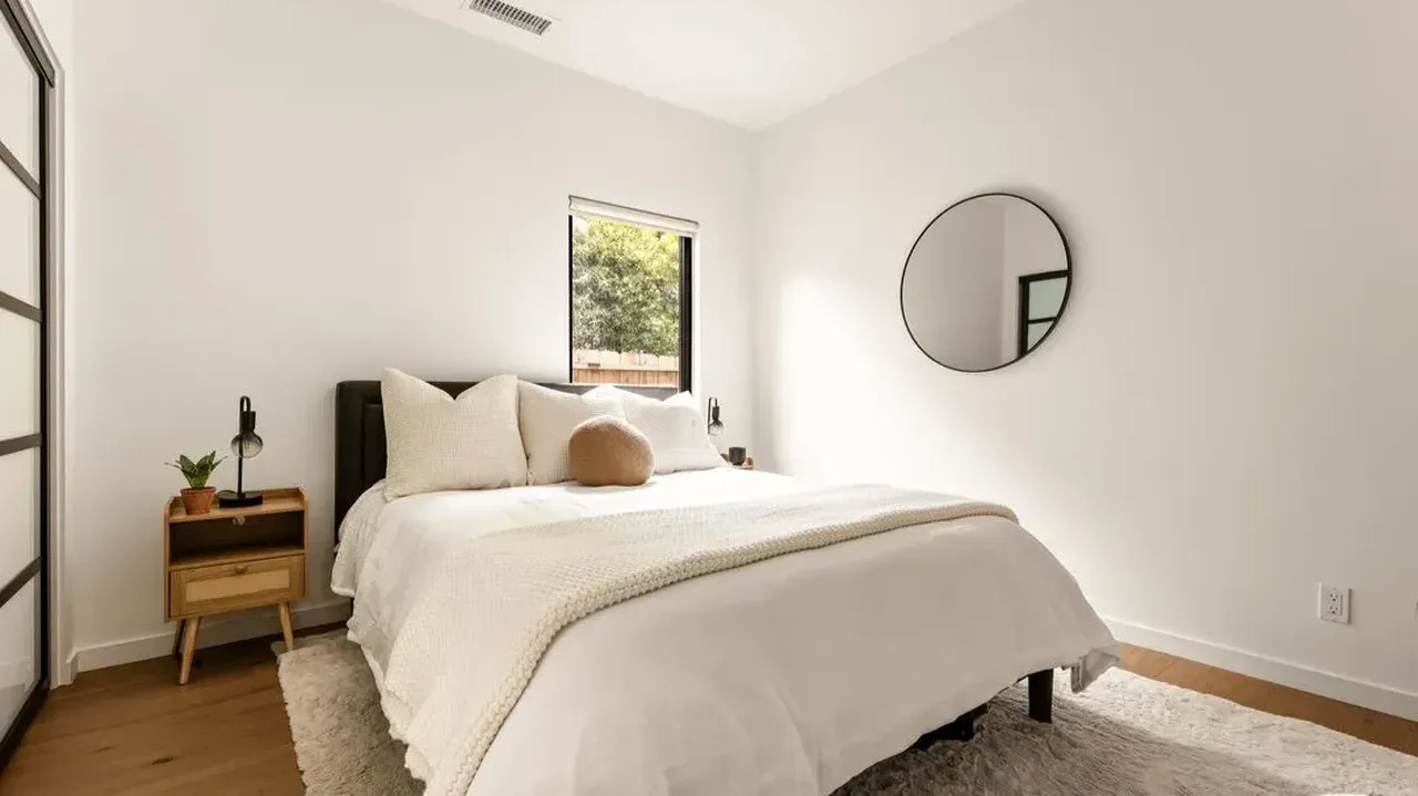 Inside This 2,452 Sq-Ft Japandi Home with Gourmet Kitchen and Vaulted Ceilings in Los Angeles California (Floor Plan Inside)