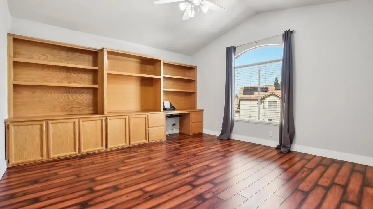 Get Inspired by The Floor Plan of This 2,495 Sq-Ft 4-Bedroom Home With Office Space and a Family Room