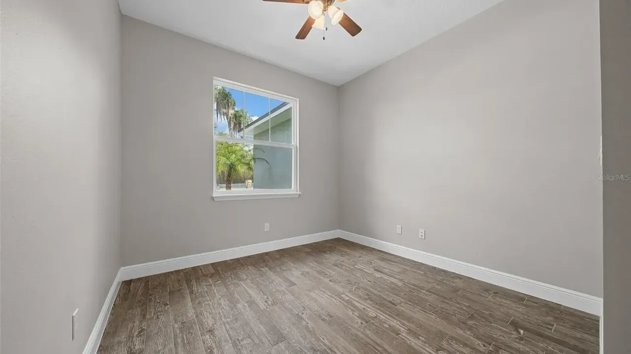 Discover This Bright and Open 3-Bedroom 1,685 Sq-Ft Ranch-Style Home with Granite Counters and Large Pantry in Groveland, FL (Floor Plan Inside)