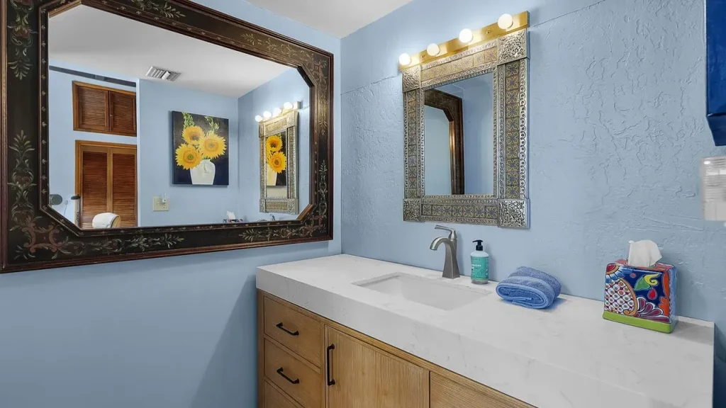 Southwestern-Style 2-Bedroom Adobe Home in Sonoita With Soaring Ceilings and Mountain Views (Floor Plan Inside)