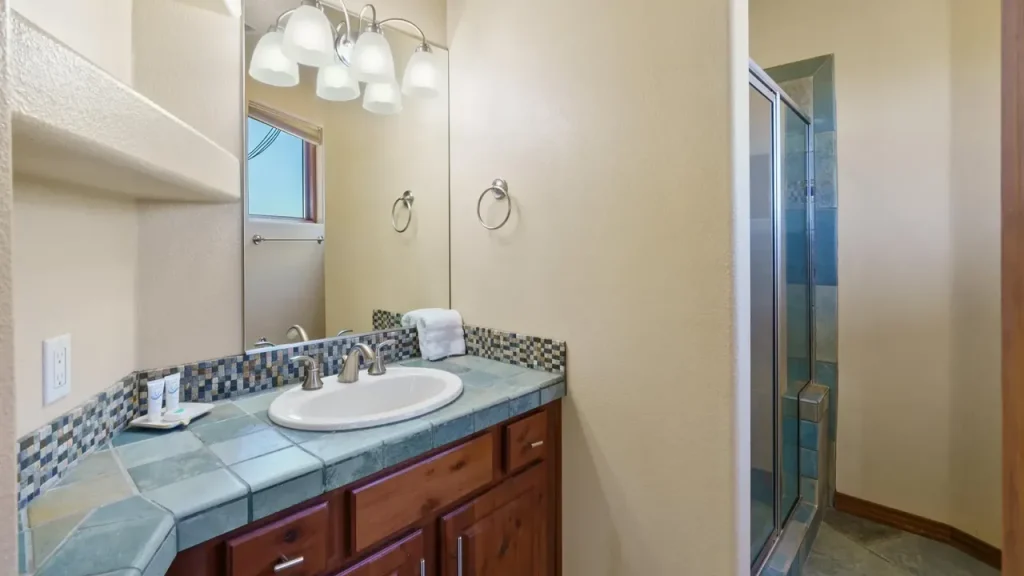 This Pueblo-Style Home in Albuquerque Comes With an Award-Winning Kitchen and Mountain Views (Floor Plan Inside)