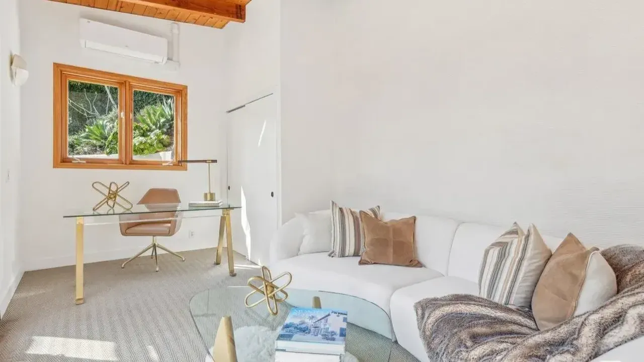 Tour This Hollywood Hills Mid-Century Gem With Pool, Hot Tub & Zen Vibes (Floor Plan Included)
