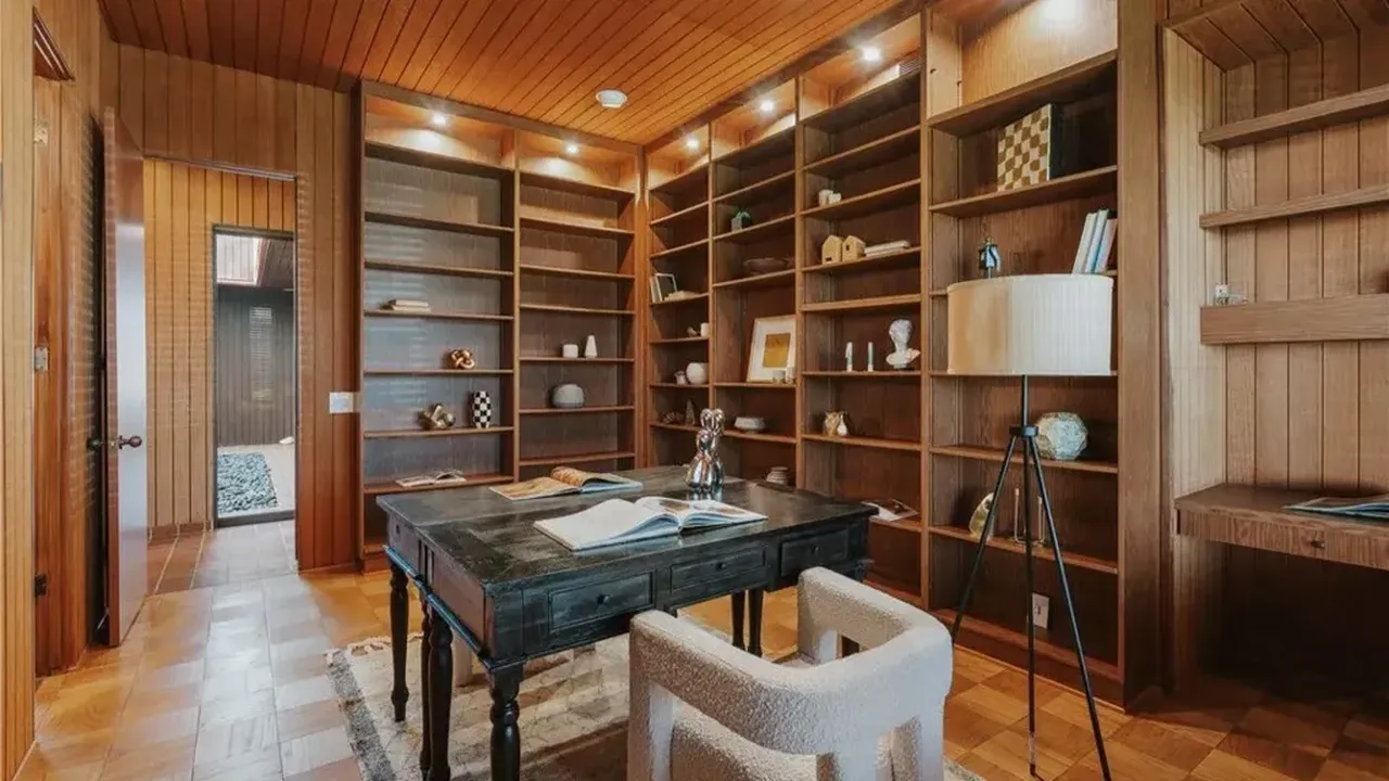 Tour This $4.7M Los Angeles Mid-Century Gem with Chef's Kitchen and Spa-Like Primary Suite (Floor Plan Inside)