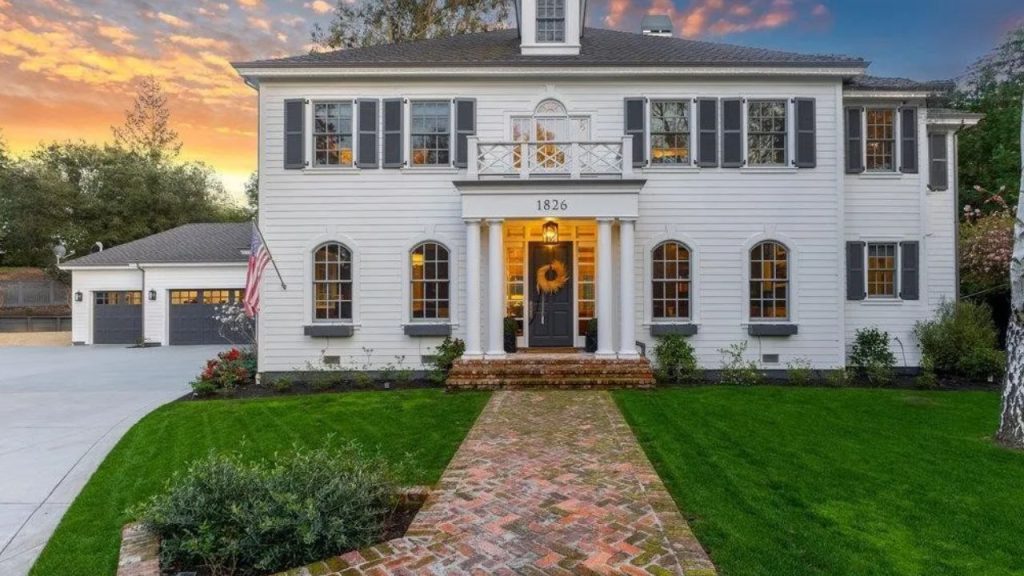 Refined Colonial-Style Exterior