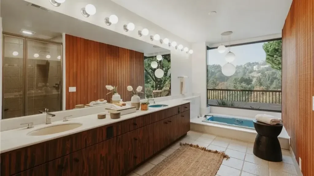 Tour This $4.7M Los Angeles Mid-Century Gem with Chef's Kitchen and Spa-Like Primary Suite (Floor Plan Inside)