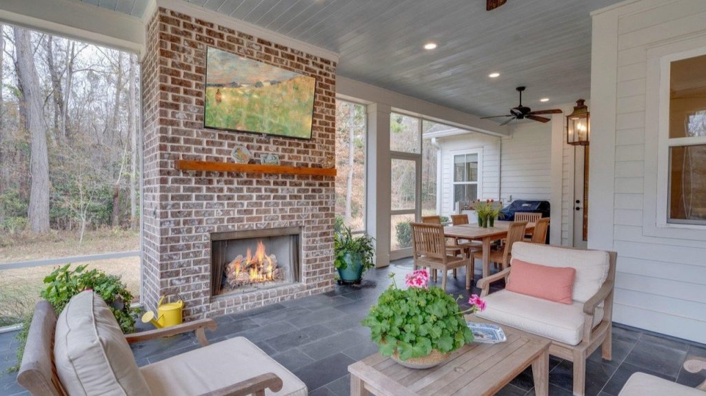 Explore This Stunning 3,000 Sq-Ft 2-Bedroom Home with Shiplap Accents and Salvaged Heart Pine Trim in Tallahassee (Floor Plan Included)