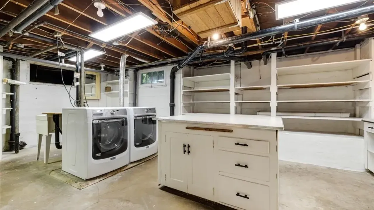 Elegantly Updated 1930 Tudor with Stunning Kitchen and Outdoor Fire Pit in Oregon City