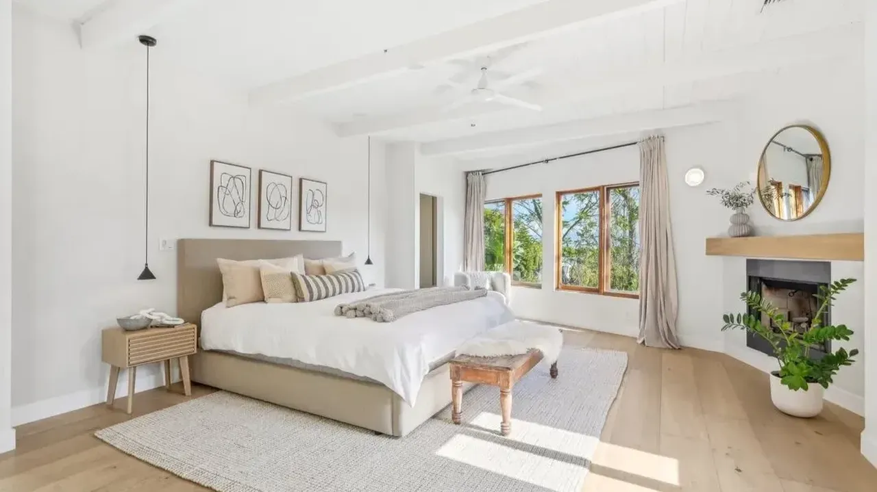 Tour This Hollywood Hills Mid-Century Gem With Pool, Hot Tub & Zen Vibes (Floor Plan Included)