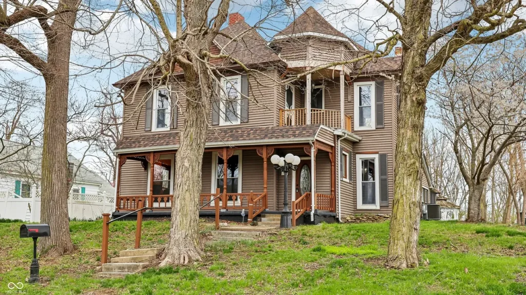 Discover This Unique 4-Bedroom Victorian Home with Wood Beamed Ceilings and Stylish New Vanities in Knightstown, IN (Floor Plan Included)