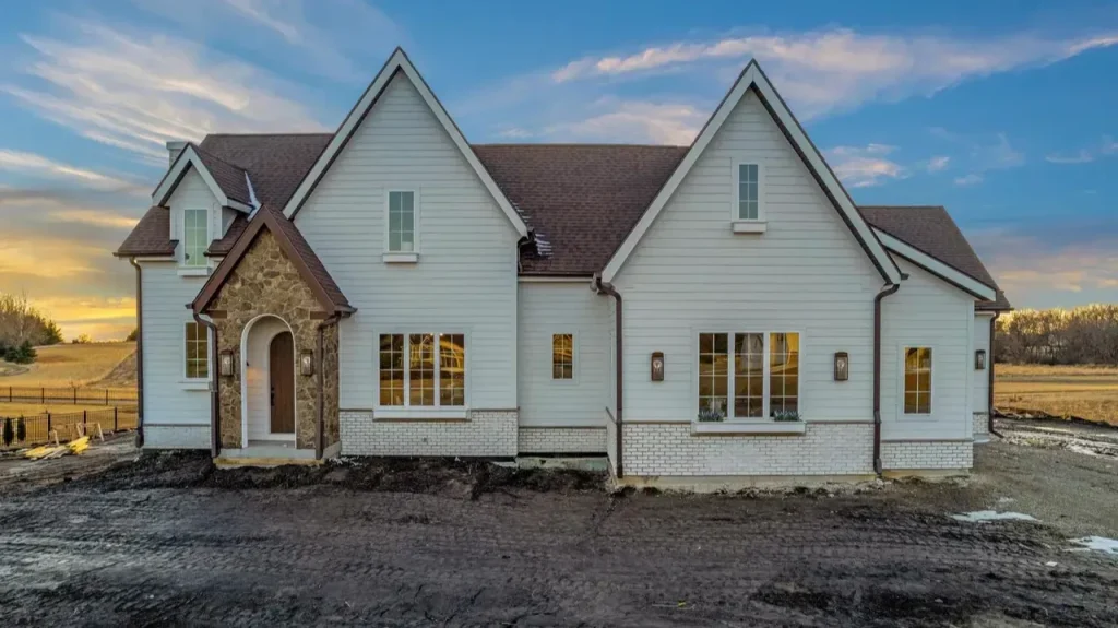 See Why This Sun Prairie Modern Farmhouse Is a Dream for Luxury Living and Entertaining (Floor Plan Inside)